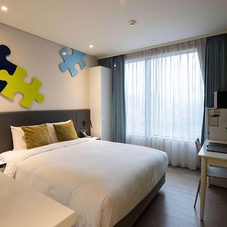 Hotel Ibis Styles Ambassador Seoul Yongsan Exterior foto